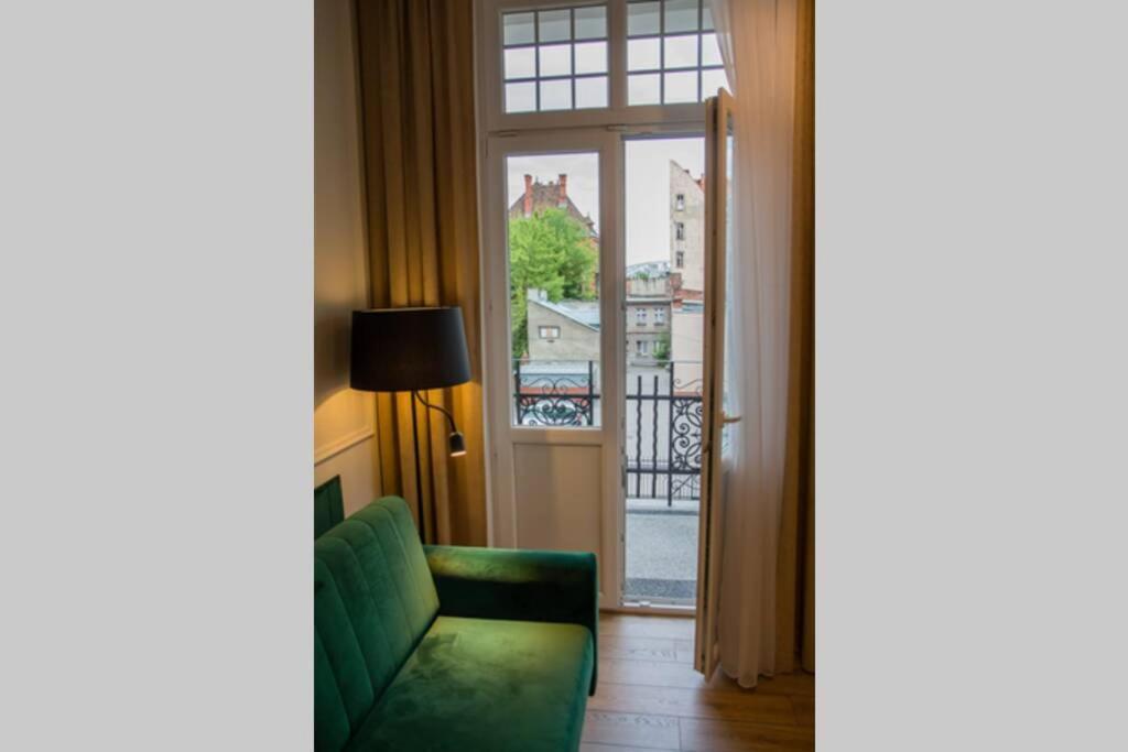 Z Piernika By Rentoom Apartment